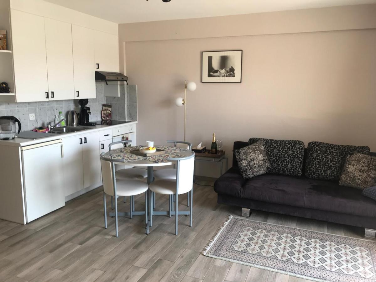 Shiny Nice Studio At Ostend Appartement Buitenkant foto