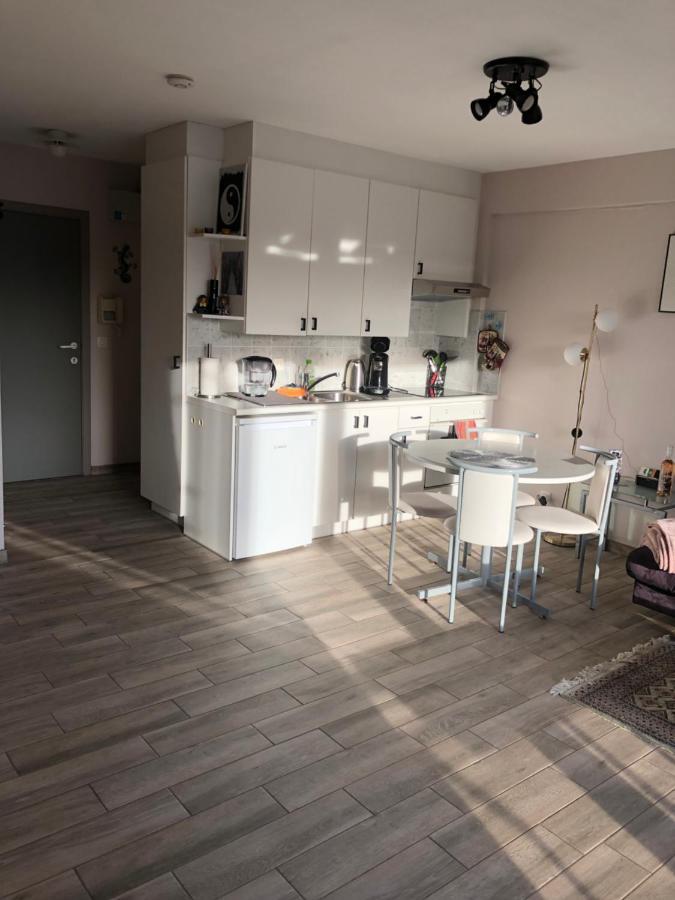Shiny Nice Studio At Ostend Appartement Buitenkant foto